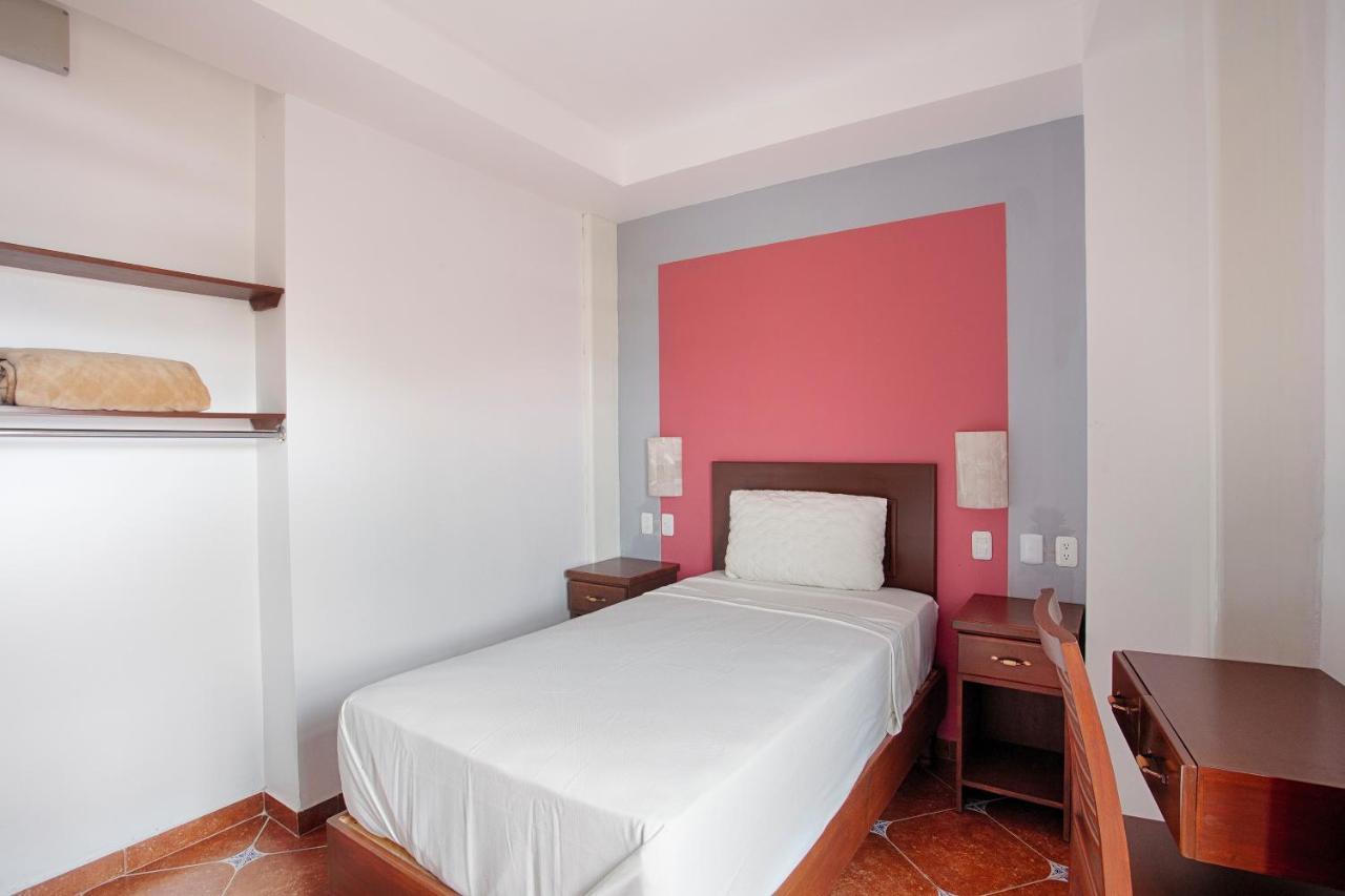 Capital O Casa Real Hotel Huauchinango Kültér fotó