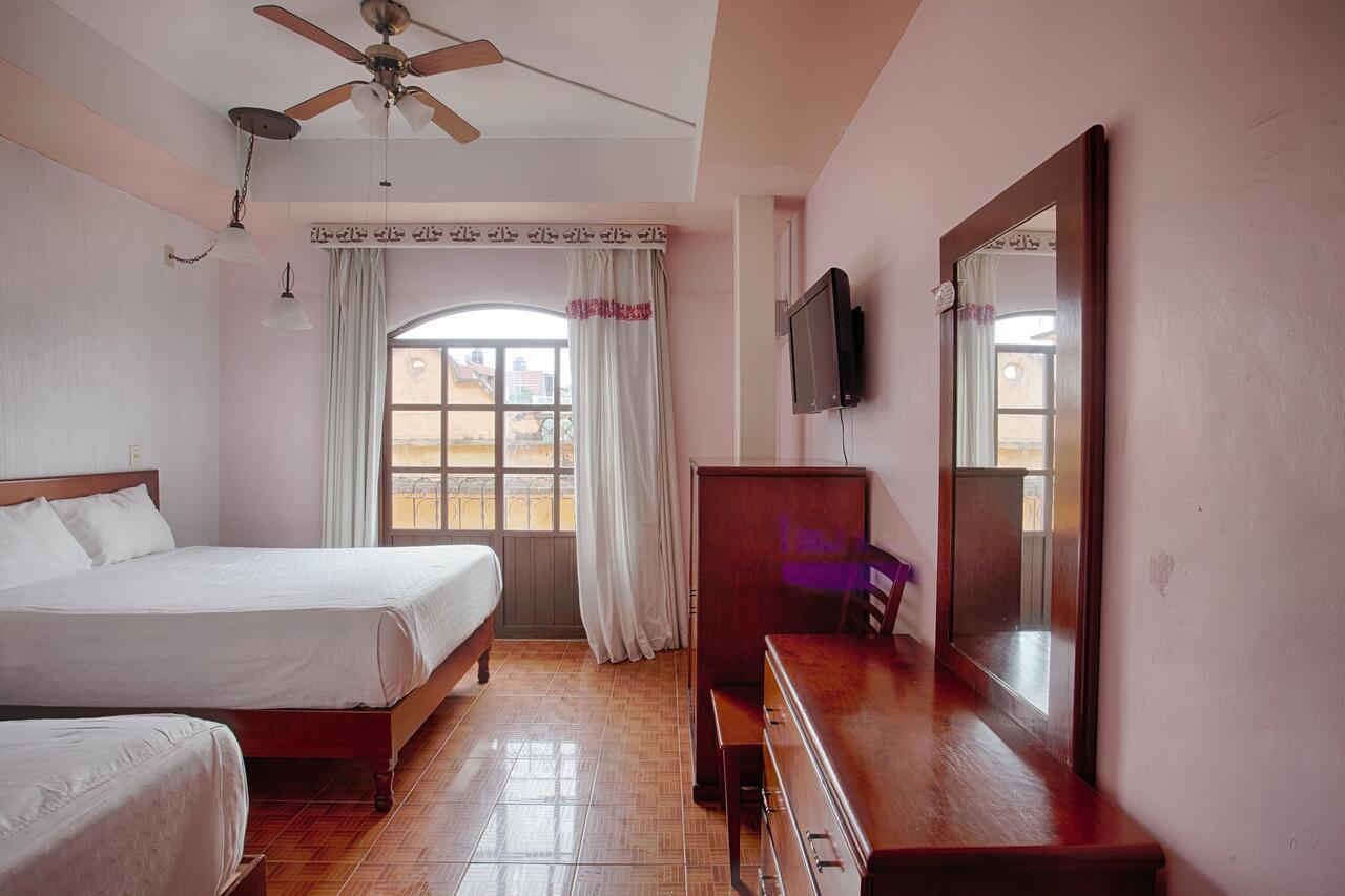 Capital O Casa Real Hotel Huauchinango Kültér fotó