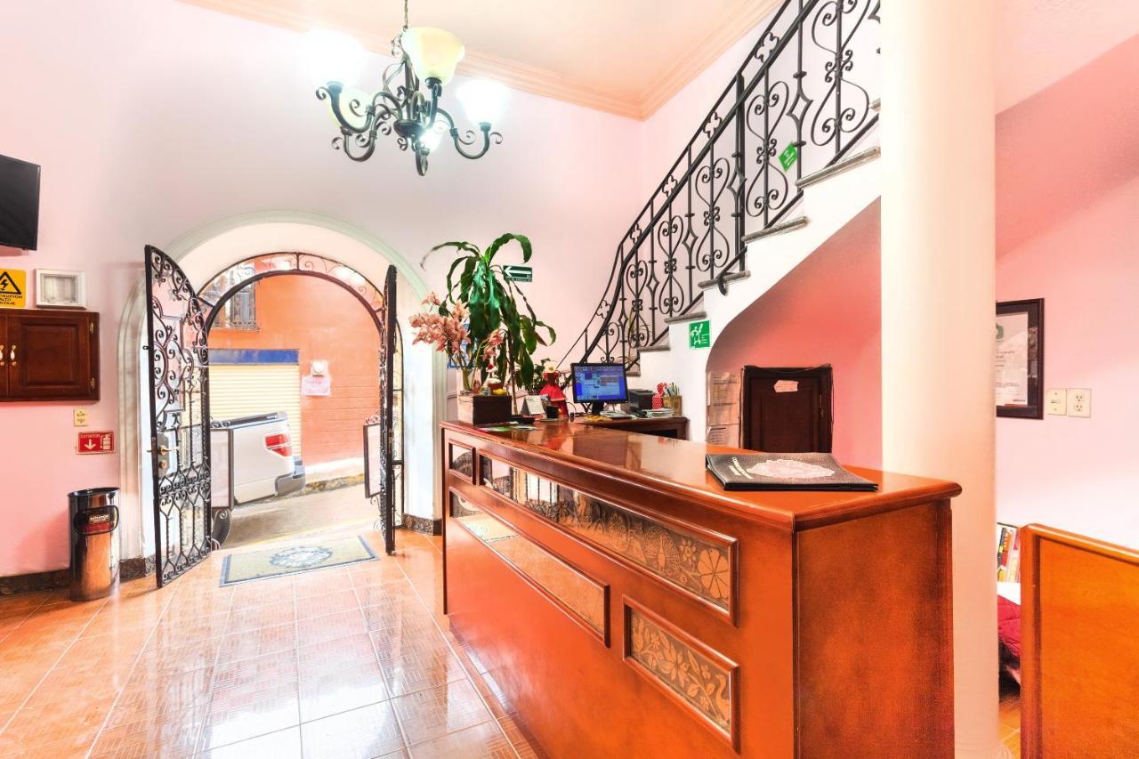 Capital O Casa Real Hotel Huauchinango Kültér fotó