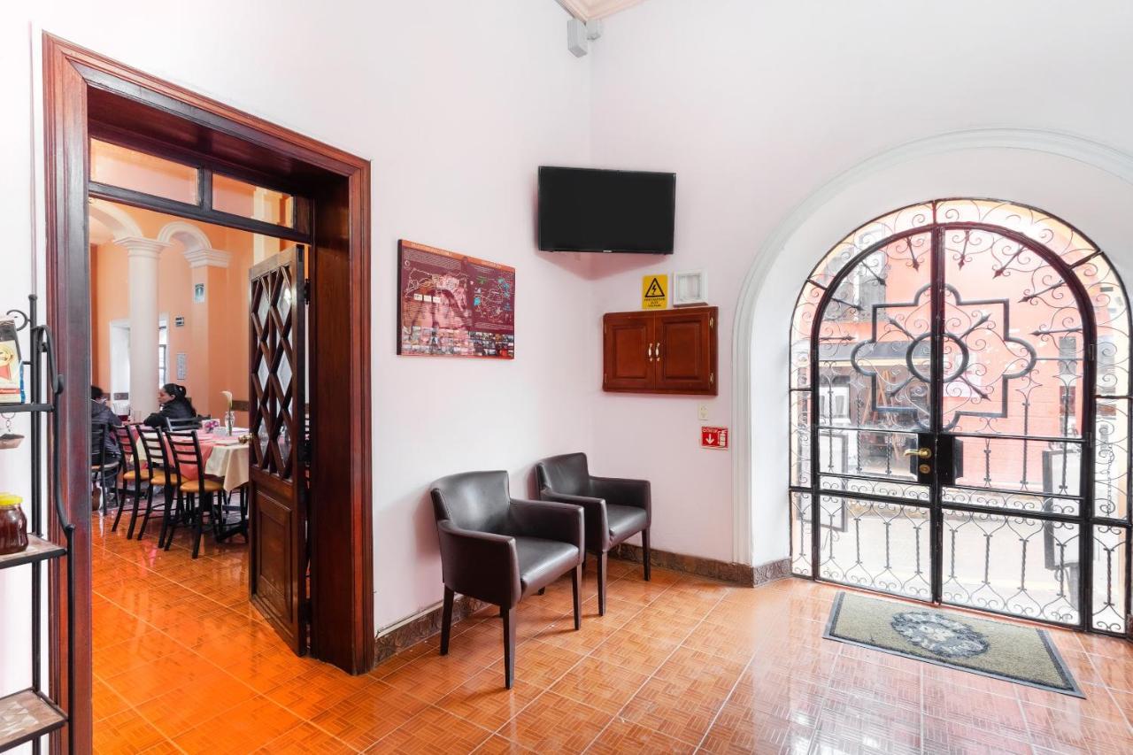 Capital O Casa Real Hotel Huauchinango Kültér fotó